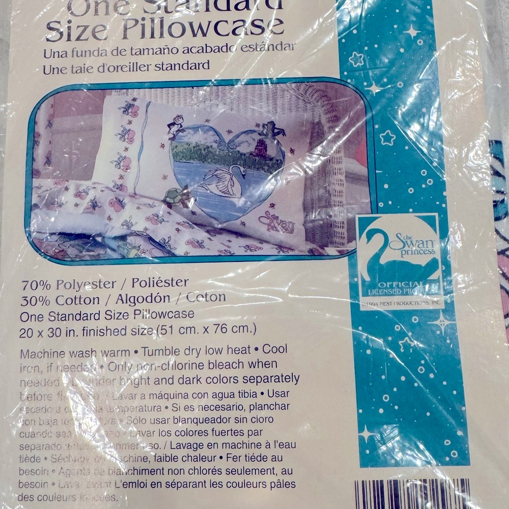VINTAGE The Swan Princess - 2 Standard Pillowcases - Picture 3 of 3
